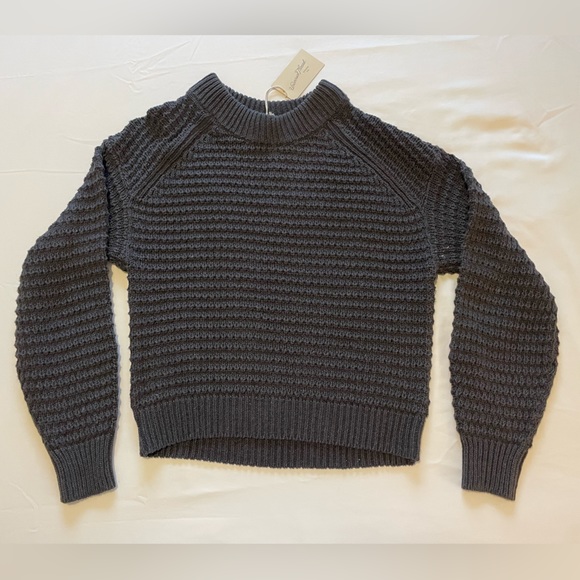 Charcoal Gray Sweater - Picture 1 of 4